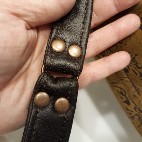 NEW Faux Leather Tooled Western Crossbody Satchel Purse bag Flip Top Sling Brown - Picture 12 of 13